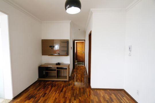 sala de apartamento para alugar com 2 quartos, 72m² em Barroca, Belo Horizonte