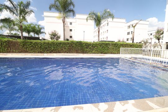 Área comum - Piscina de apartamento para alugar com 2 quartos, 48m² em Jardim Holanda, Uberlândia