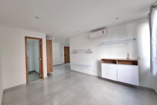 Kitnet/Studio para alugar com 1 quarto, 38m² em Centro, Rio de Janeiro
