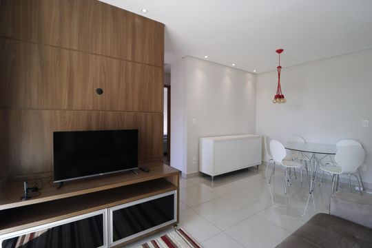 Sala de apartamento para alugar com 2 quartos, 58m² em Centro, Uberlândia