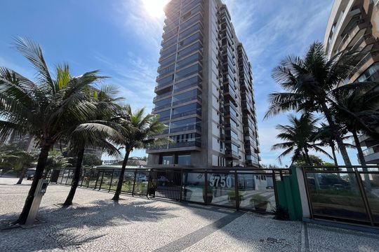 Fachada de apartamento para alugar com 1 quarto, 56m² em Barra da Tijuca, Rio de Janeiro