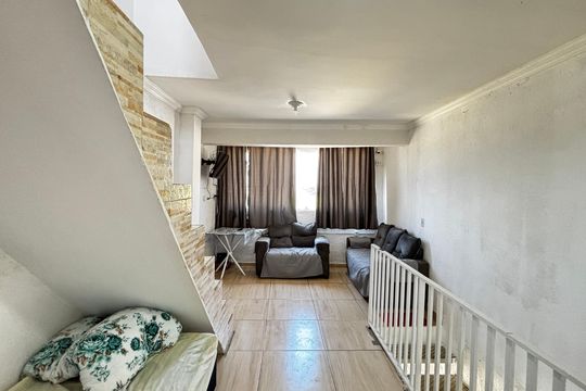 Sala - Sala de Jantar  de casa à venda com 2 quartos, 36m² em Cidade São Jorge, Santo André