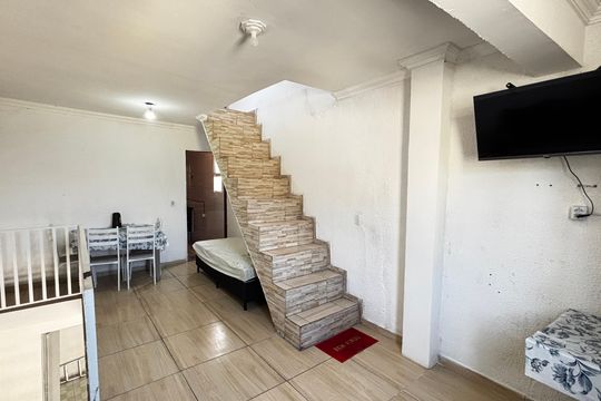 Casa à venda com 2 quartos, 36m² em Cidade São Jorge, Santo André