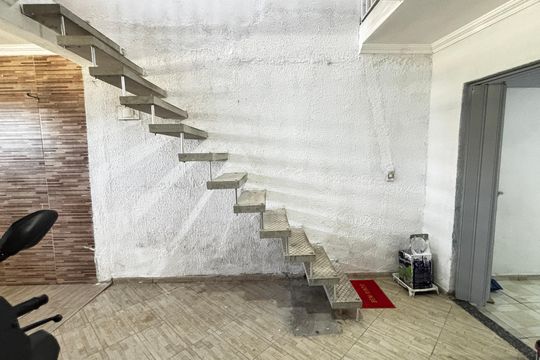 Area de Serviço - Garagem de casa à venda com 2 quartos, 36m² em Cidade São Jorge, Santo André