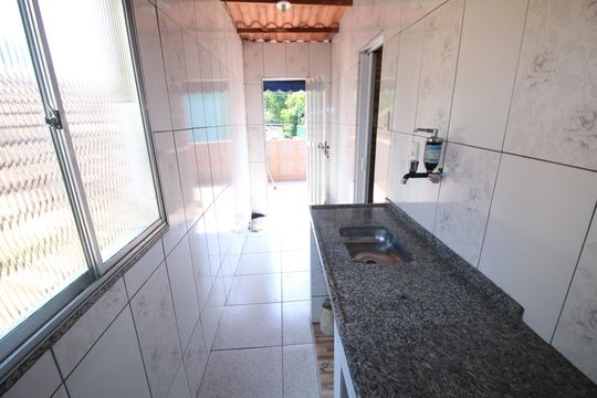 Cozinha e Área de Serviço 2º piso de casa para alugar com 2 quartos, 180m² em Colégio, Rio de Janeiro