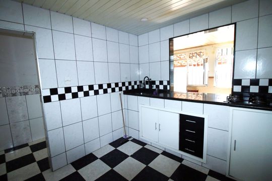 Cozinha de casa para alugar com 2 quartos, 180m² em Colégio, Rio de Janeiro