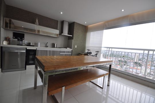 Sacada Gourmet de apartamento à venda com 2 quartos, 96m² em Vila Leonor, São Paulo
