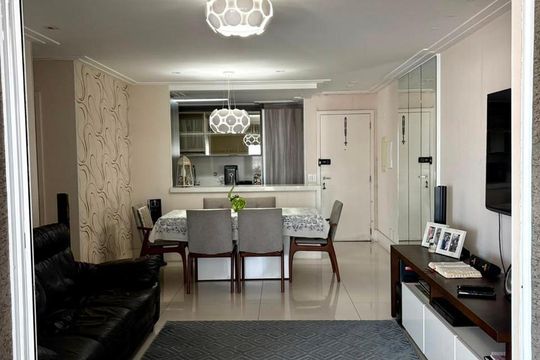 Apartamento à venda com 2 quartos, 96m² em Vila Leonor, São Paulo