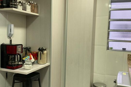 Área de serviço de apartamento à venda com 2 quartos, 44m² em Jardim Sao Luis (Zona Norte), Guarulhos