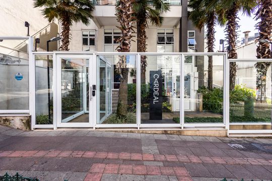 Fachada de kitnet/studio para alugar com 1 quarto, 42m² em Pinheiros, São Paulo