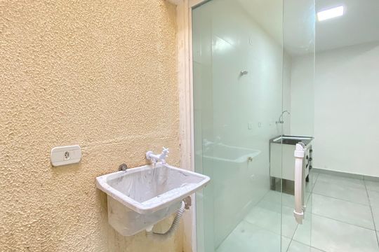 Área de Serviço de apartamento para alugar com 2 quartos, 45m² em Vila Ré, São Paulo