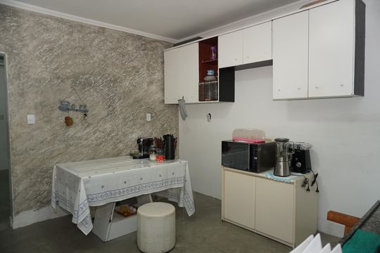 Casa para alugar com 3 quartos, 200m² em Morro do Índio, Embu das Artes