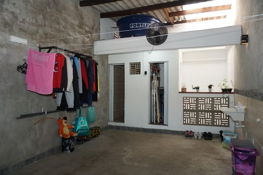 Casa para alugar com 3 quartos, 200m² em Morro do Índio, Embu das Artes