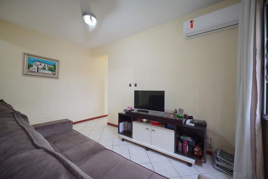 Sala  de apartamento para alugar com 2 quartos, 92m² em Campinas, São José