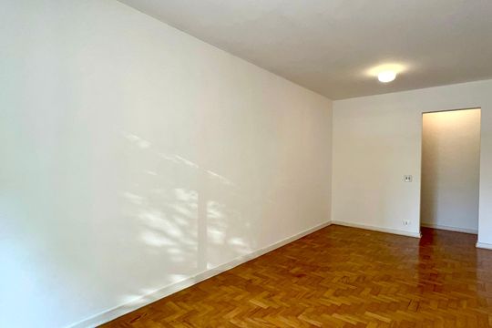 Sala de apartamento para alugar com 2 quartos, 78m² em Paraíso, São Paulo