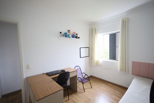 Quarto 2 de apartamento para alugar com 2 quartos, 50m² em Jardim D’abril, Osasco