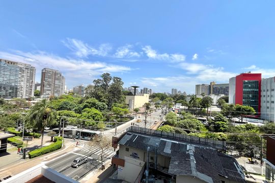 Vista da Varanda de kitnet/studio à venda com 1 quarto, 25m² em Ibirapuera, São Paulo