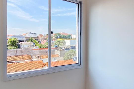 Quarto 1 de apartamento para alugar com 2 quartos, 28m² em Vila Granada, São Paulo