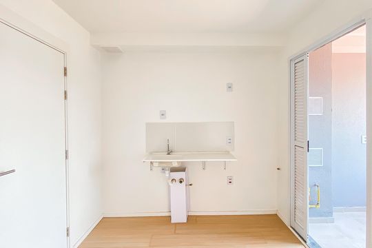 sala:cozinha de apartamento para alugar com 2 quartos, 28m² em Vila Granada, São Paulo
