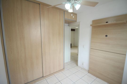 Quarto 1 de apartamento para alugar com 2 quartos, 48m² em Santa Maria, Contagem