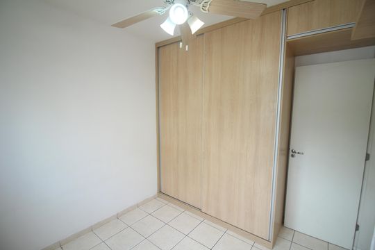 Quarto 1 de apartamento para alugar com 2 quartos, 48m² em Santa Maria, Contagem