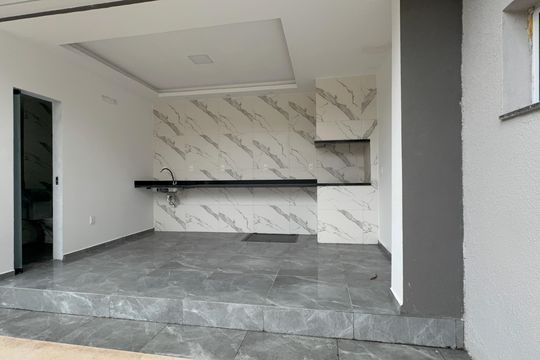 Casa para alugar com 2 quartos, 350m² em Recreio dos Bandeirantes, Rio de Janeiro
