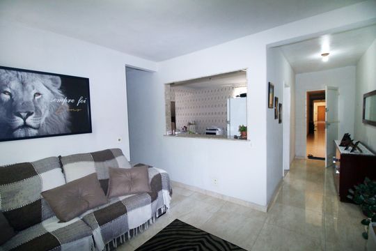 Sala de apartamento à venda com 2 quartos, 105m² em Vaz Lobo, Rio de Janeiro