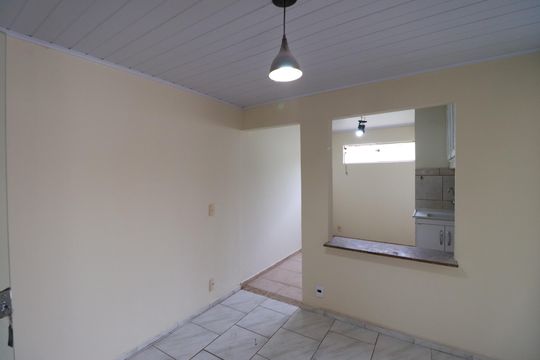 Casa para alugar com 3 quartos, 42m² em Loteamento Parque dos Lagos, Ribeirão Preto
