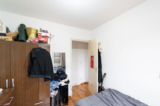 Quarto 1 de apartamento à venda com 2 quartos, 48m² em Vila Campestre, São Paulo