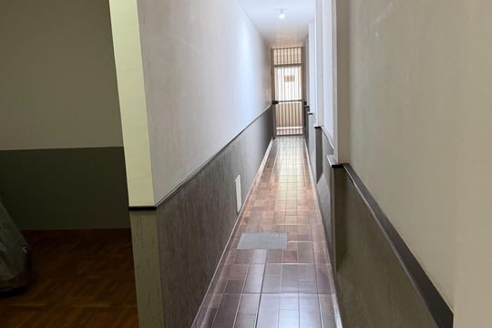 Corredor de apartamento para alugar com 1 quarto, 60m² em Curicica, Rio de Janeiro