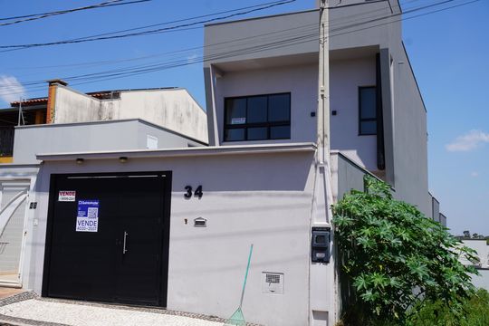 Fachada Placa NNQT - 873 de casa à venda com 3 quartos, 160m² em Jardim Helena, Americana