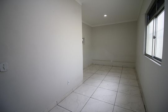 Casa para alugar com 2 quartos, 90m² em Taquara, Rio de Janeiro