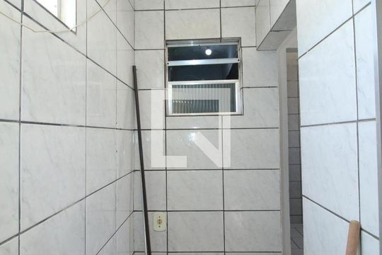 Área de serviço de kitnet/studio para alugar com 1 quarto, 30m² em Irajá, Rio de Janeiro