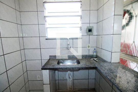 Apartamento para alugar com 3 quartos, 30m² em Irajá, Rio de Janeiro