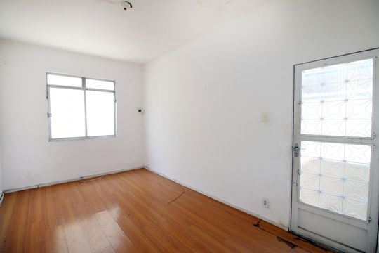 Apartamento para alugar com 3 quartos, 30m² em Irajá, Rio de Janeiro