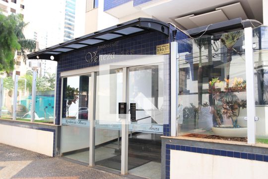 Fachada de apartamento à venda com 3 quartos, 80m² em Alto da Glória, Goiânia