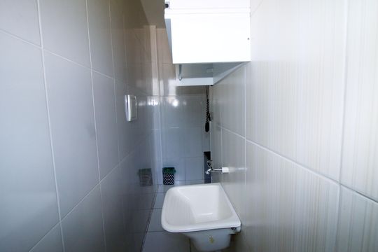 Área de Serviço de apartamento para alugar com 2 quartos, 68m² em Irajá, Rio de Janeiro