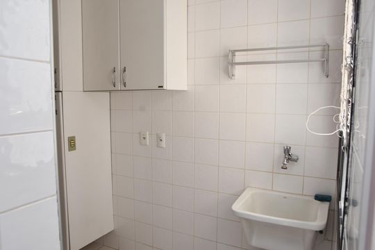 Área de Serviço de apartamento à venda com 2 quartos, 75m² em Parque Residencial Eloy Chaves, Jundiaí