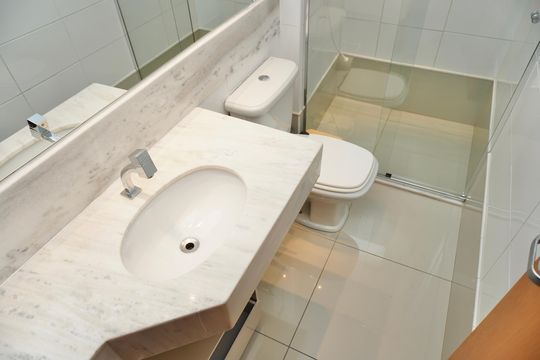 Banheiro Social de apartamento para alugar com 2 quartos, 70m² em Cruzeiro, Belo Horizonte
