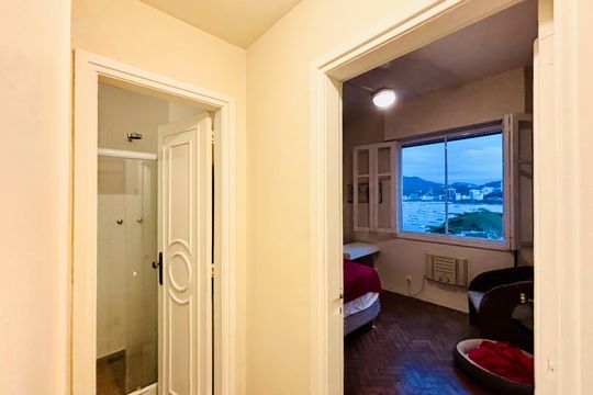 Apartamento à venda com 2 quartos, 59m² em Urca, Rio de Janeiro