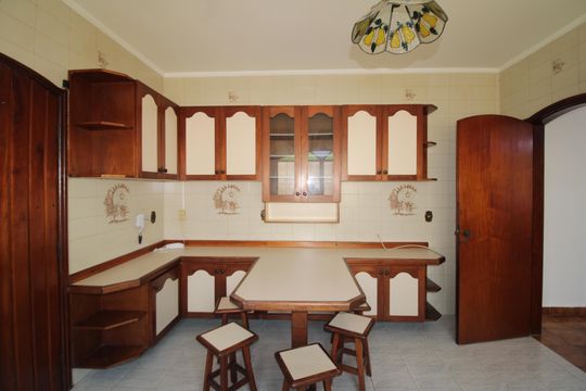 Cozinha de casa para alugar com 5 quartos, 220m² em Vila Barbosa, São Paulo