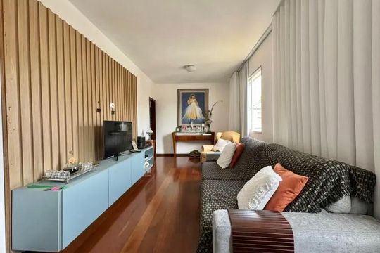 Apartamento à venda com 4 quartos, 147m² em Cruzeiro, Belo Horizonte