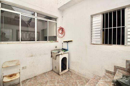 Área comum de casa à venda com 6 quartos, 210m² em Jardim Maia, São Paulo