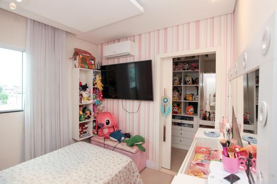 Quarto 2 de casa para alugar com 4 quartos, 280m² em Vila Cristina, Contagem