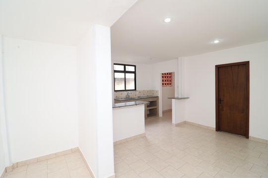 Cozinha de apartamento para alugar com 3 quartos, 120m² em Zumbi, Rio de Janeiro