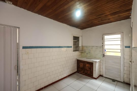 Casa para alugar com 1 quarto, 40m² em Vila São José, São Paulo