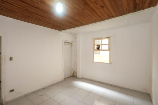 Quarto de casa para alugar com 1 quarto, 40m² em Vila São José, São Paulo