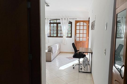 Sala de casa à venda com 4 quartos, 1050m² em Colinas de Indaiatuba I, Indaiatuba