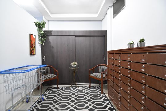 Área comum de apartamento à venda com 3 quartos, 219m² em Centro, Curitiba