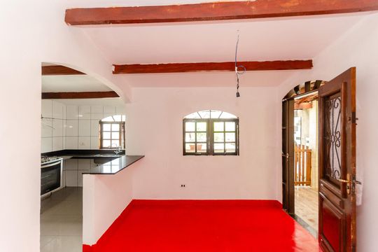 Casa para alugar com 2 quartos, 100m² em Jardim Guarani, São Paulo